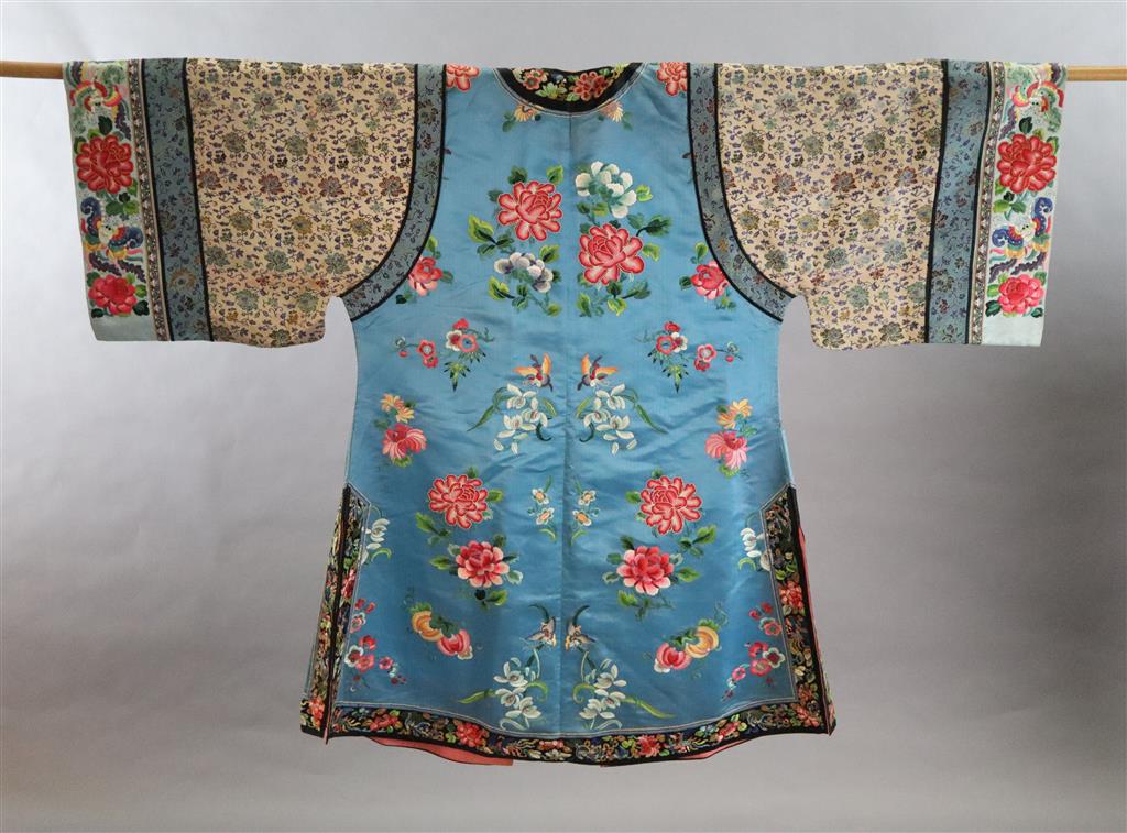 A Chinese embroidered silk robe, late 19th/early 20th century, length 116cm